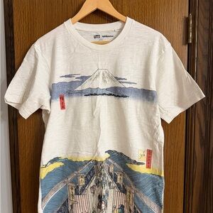 Uniqlo x Museum of Fine Arts Boston Ukiyo-e Mt. Fuji Graphic Tee